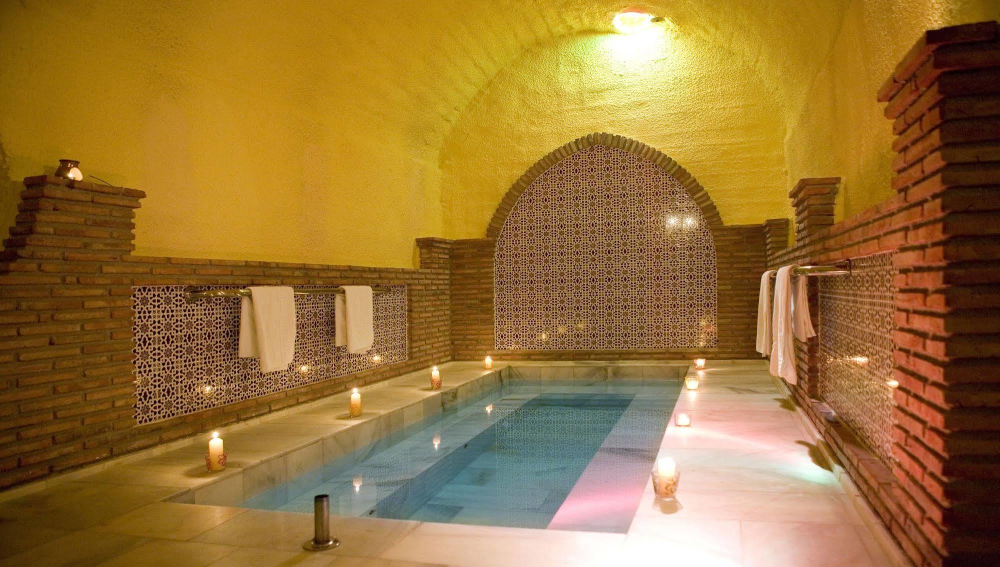 Cuevas Hammam Abuelo Jose Apartment Purullena ภายนอก รูปภาพ